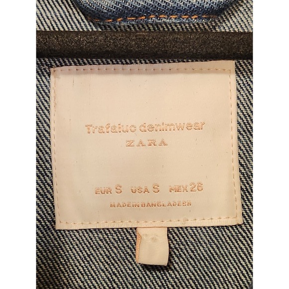 Zara Jean Jacket  Fringed Distressed Womens Size Small Denim - Picture 3 of 5